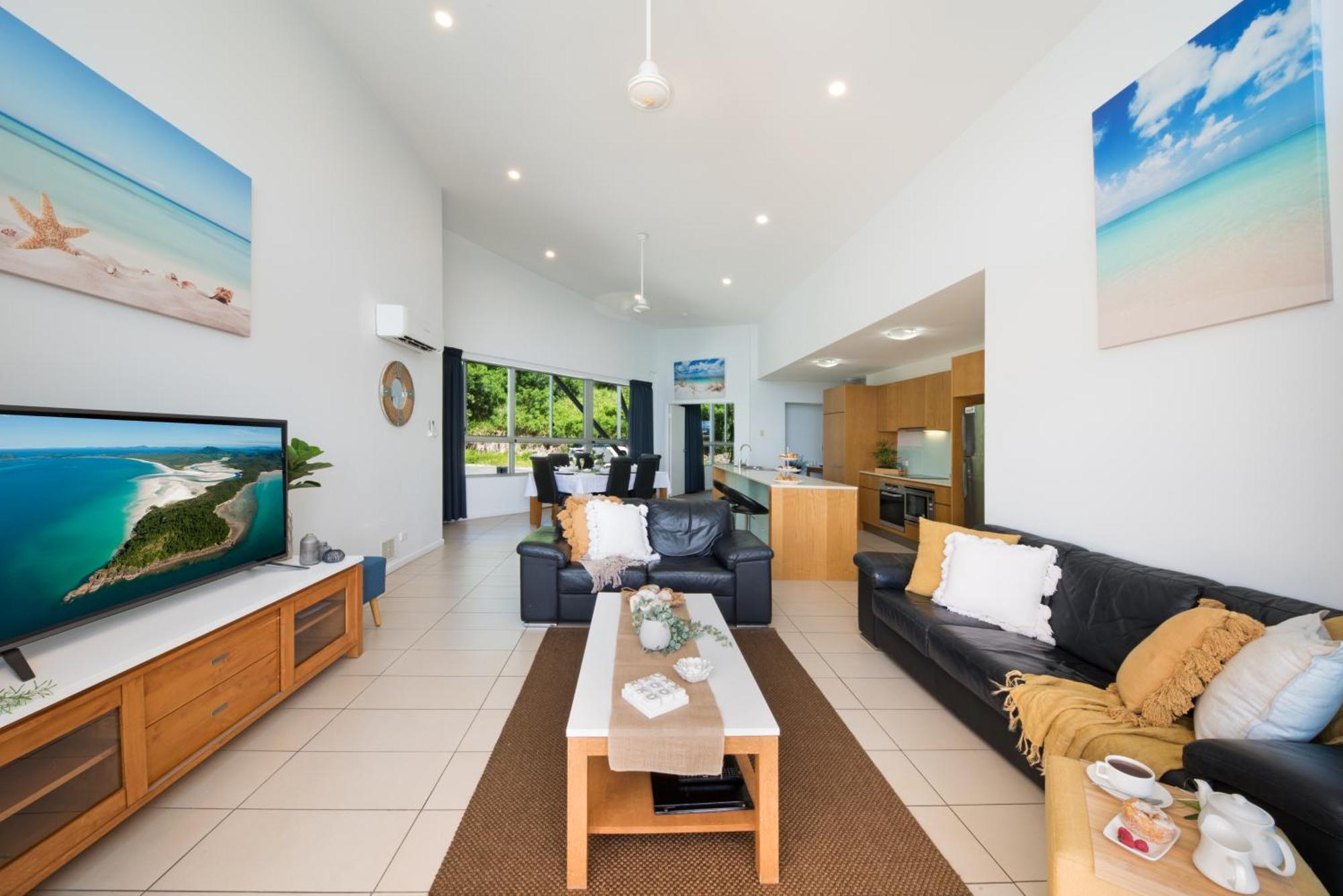 Sea Forever On Azure Seas - Airlie Beach Exterior photo